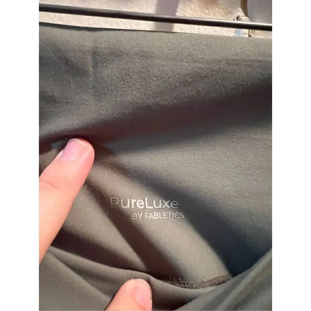 Pure Luxe By Fabletics Green Bootcut Leggings Woman’s Size Medium - Picture 5 of 10